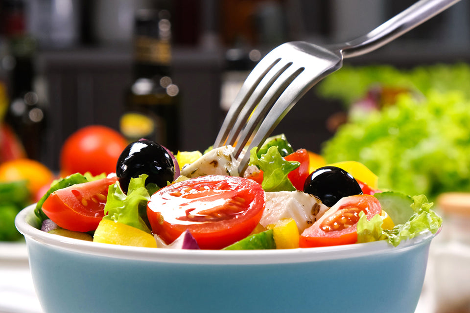 6 Reasons To Eat a Mediterranean Diet